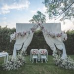 How Tall Should a Wedding Arch Be?